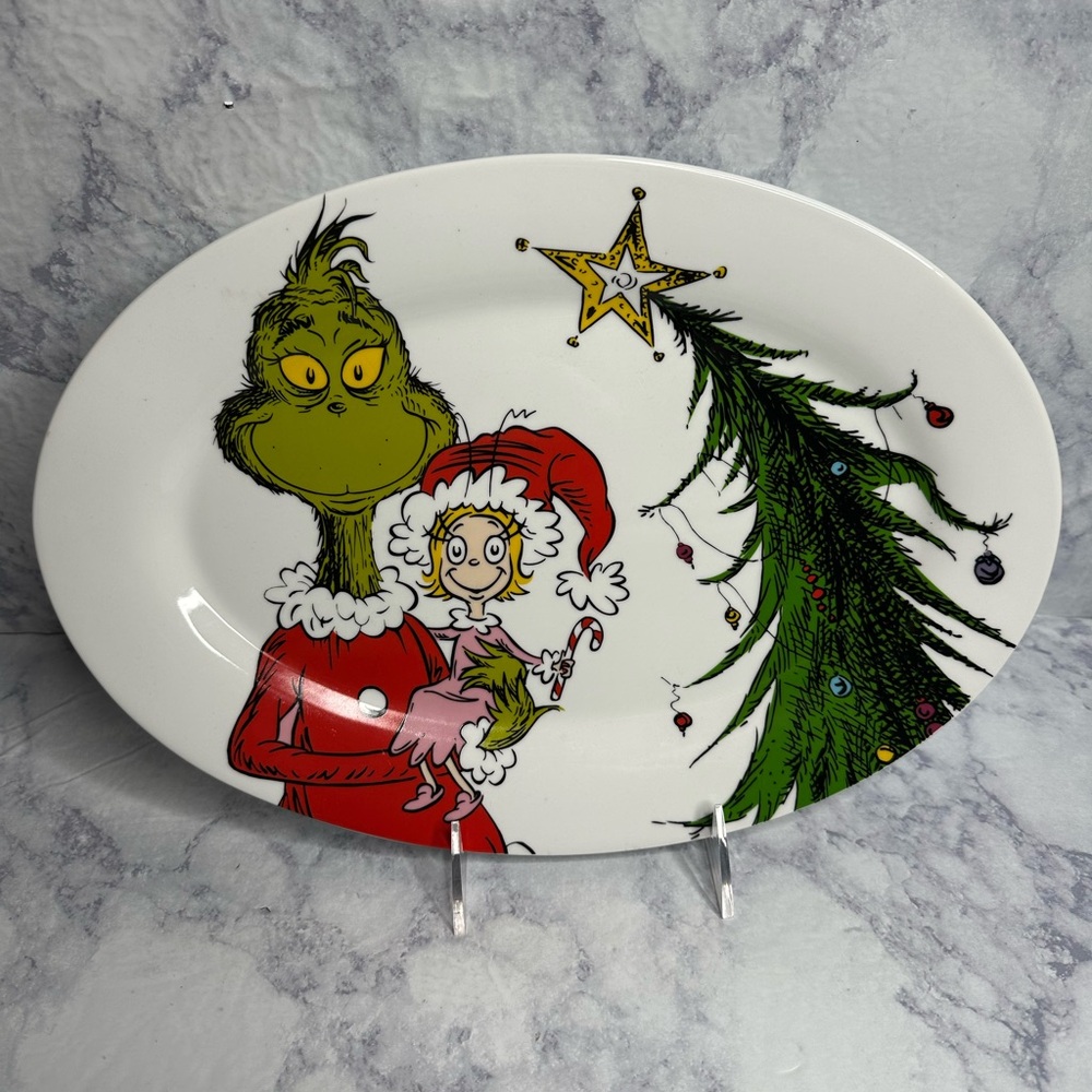 The Grinch and Cindy Lou Who Oval Christmas Platter